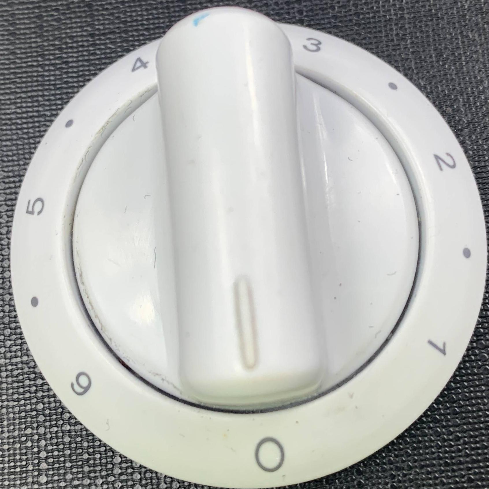 Euromaid KNOB COMPONENT 33220055