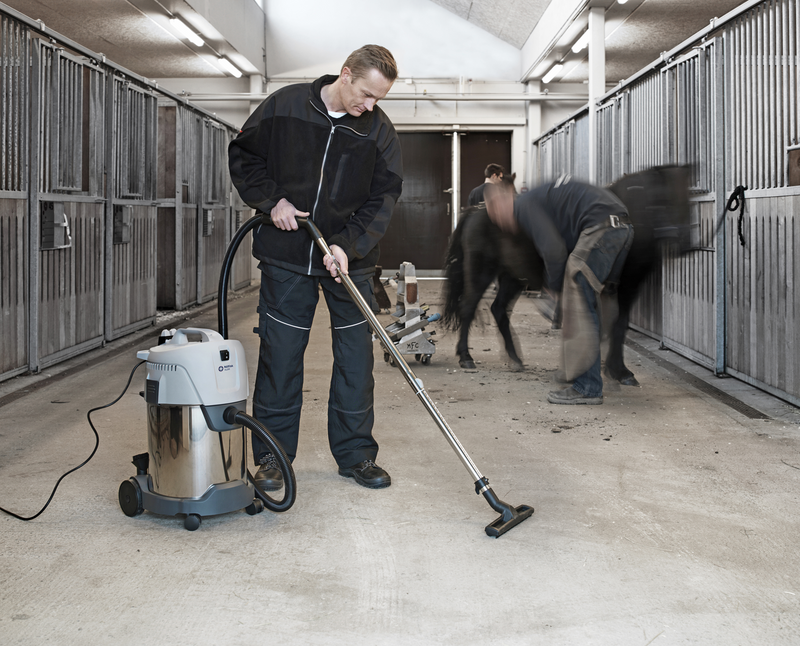 Nilfisk Vacuum Cleaner VL200 20L Wet & Dry Compact Commercial Grade Quality